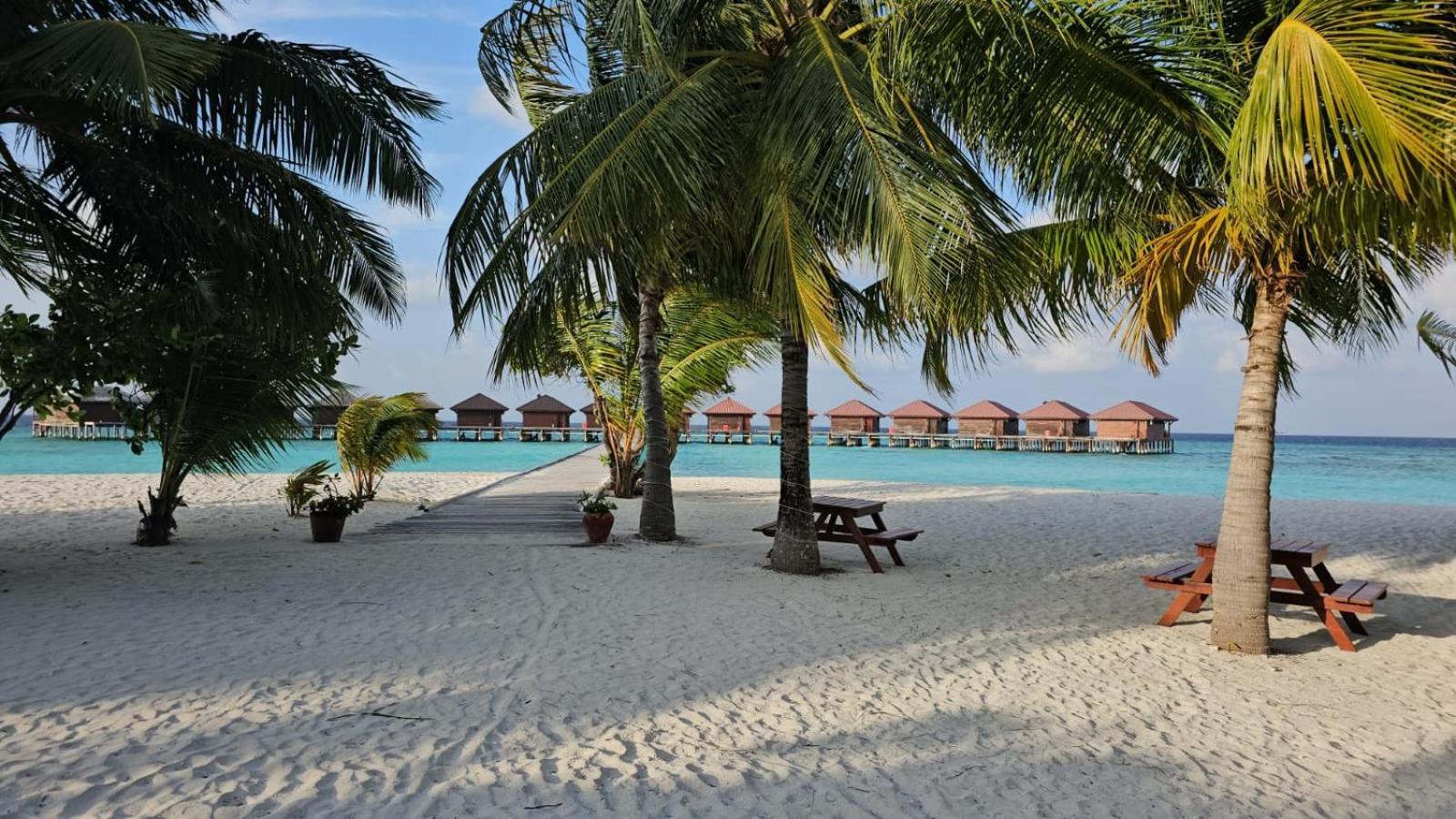 Filitheyo Island Resort Exterior foto